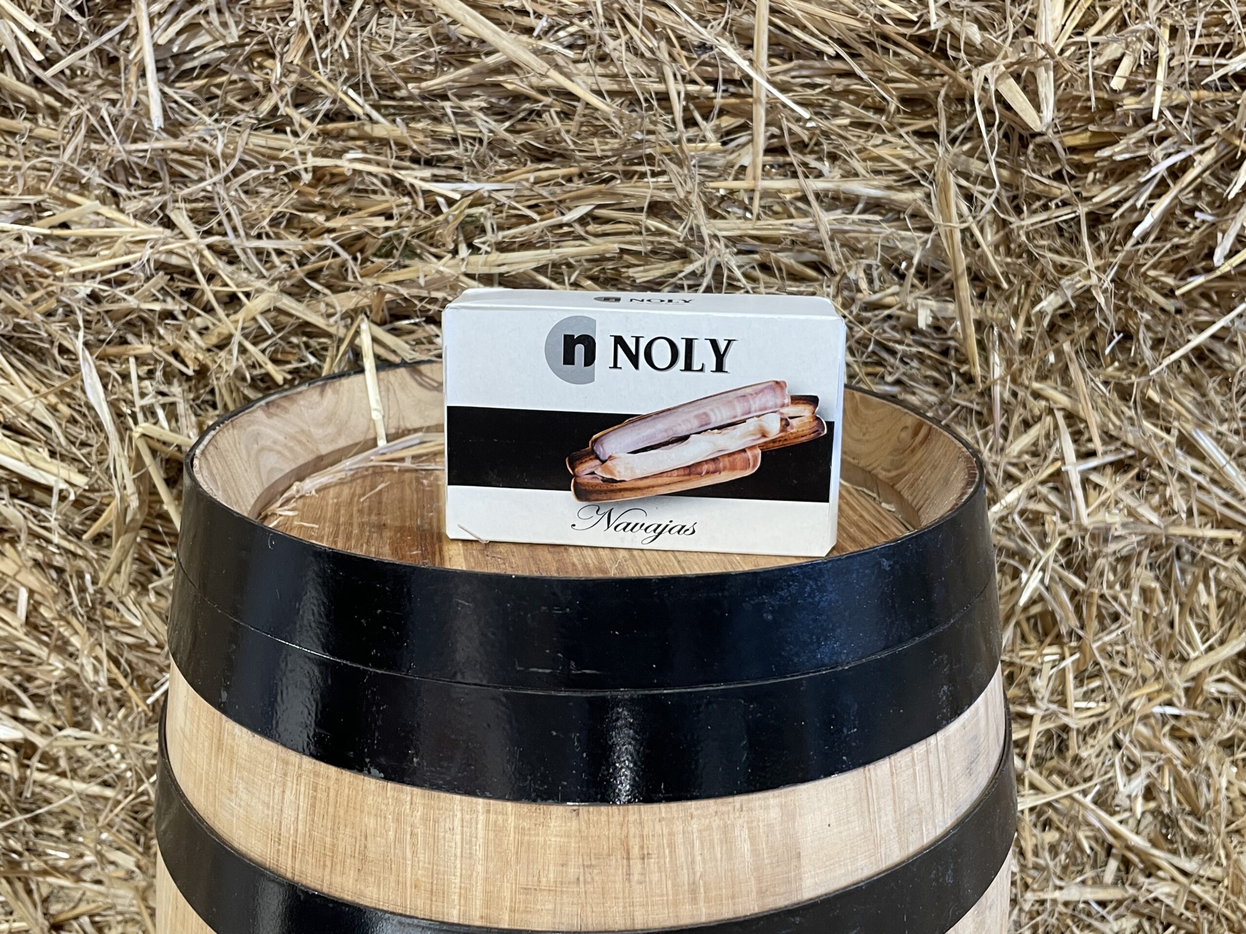 Navalles Noly